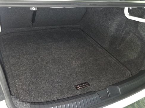 Certified 2025 Volkswagen Jetta Sport FWD image 13