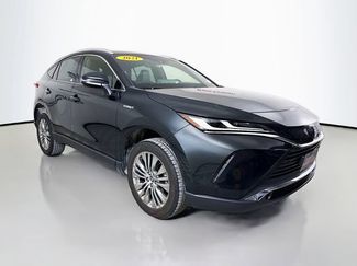 Used 2021 Toyota Venza XLE video 1