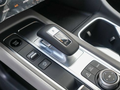 Certified 2026 INFINITI QX60 Luxe w/ Cargo Package FWD image 19