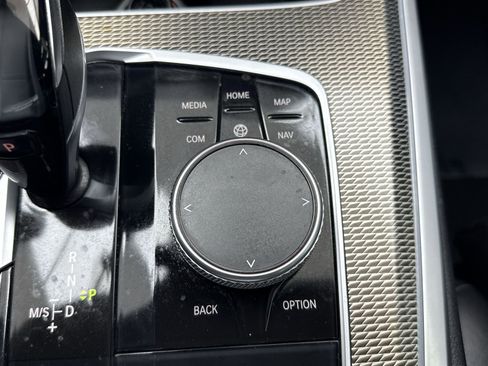 Used 2021 BMW X5 sDrive40i w/ M Sport Package image 27