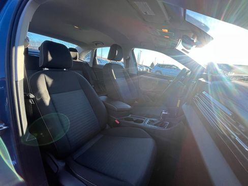 Certified 2025 Volkswagen Jetta S image 12