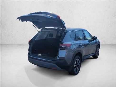Certified 2023 Nissan Rogue SV image 10