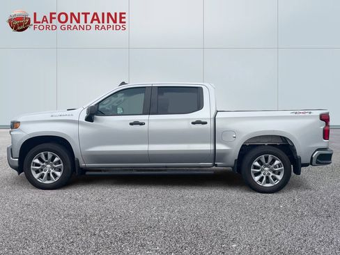 Used 2021 Chevrolet Silverado 1500 Custom AWD/4WD image 4
