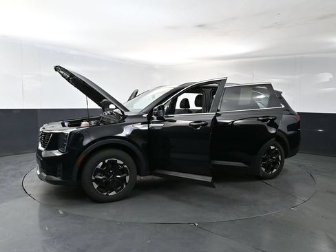 Certified 2024 Kia Sorento S AWD/4WD image 27