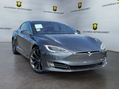 Used 2018 Tesla Model S 75D AWD/4WD image 3