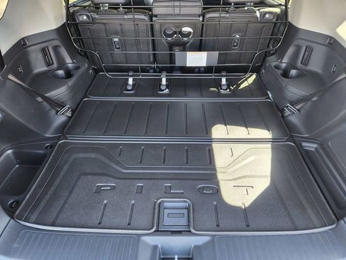 New 2026 Honda Pilot Elite image 10