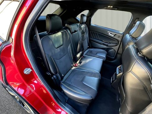 Used 2020 Ford Edge ST w/ Equipment Group 401A image 24