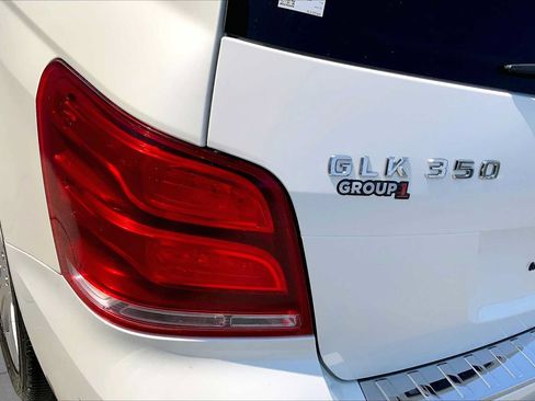 Used 2013 Mercedes-Benz GLK 350 4MATIC image 27