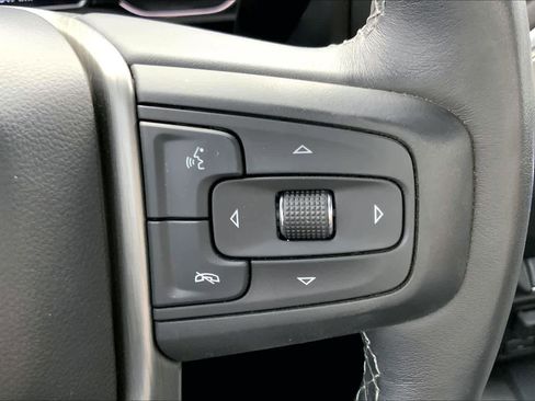 Used 2022 GMC Sierra 3500 Denali image 23