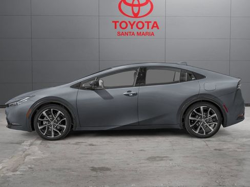 Used 2024 Toyota Prius Prime Premium w/ Advanced Technology Package image 3