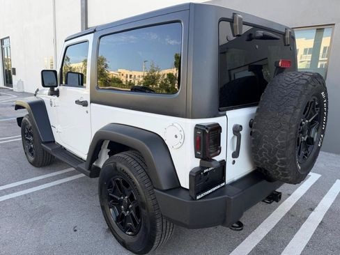 Used 2015 Jeep Wrangler Sport AWD/4WD image 4