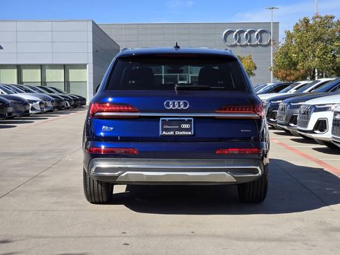 Certified 2023 Audi Q7 2.0T Premium w/ Convenience Package image 7