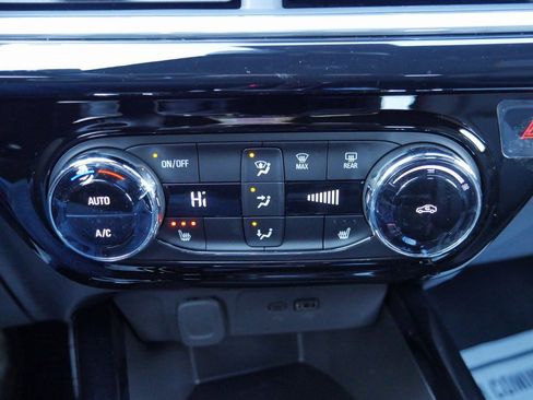 New 2026 Chevrolet Trax RS image 17