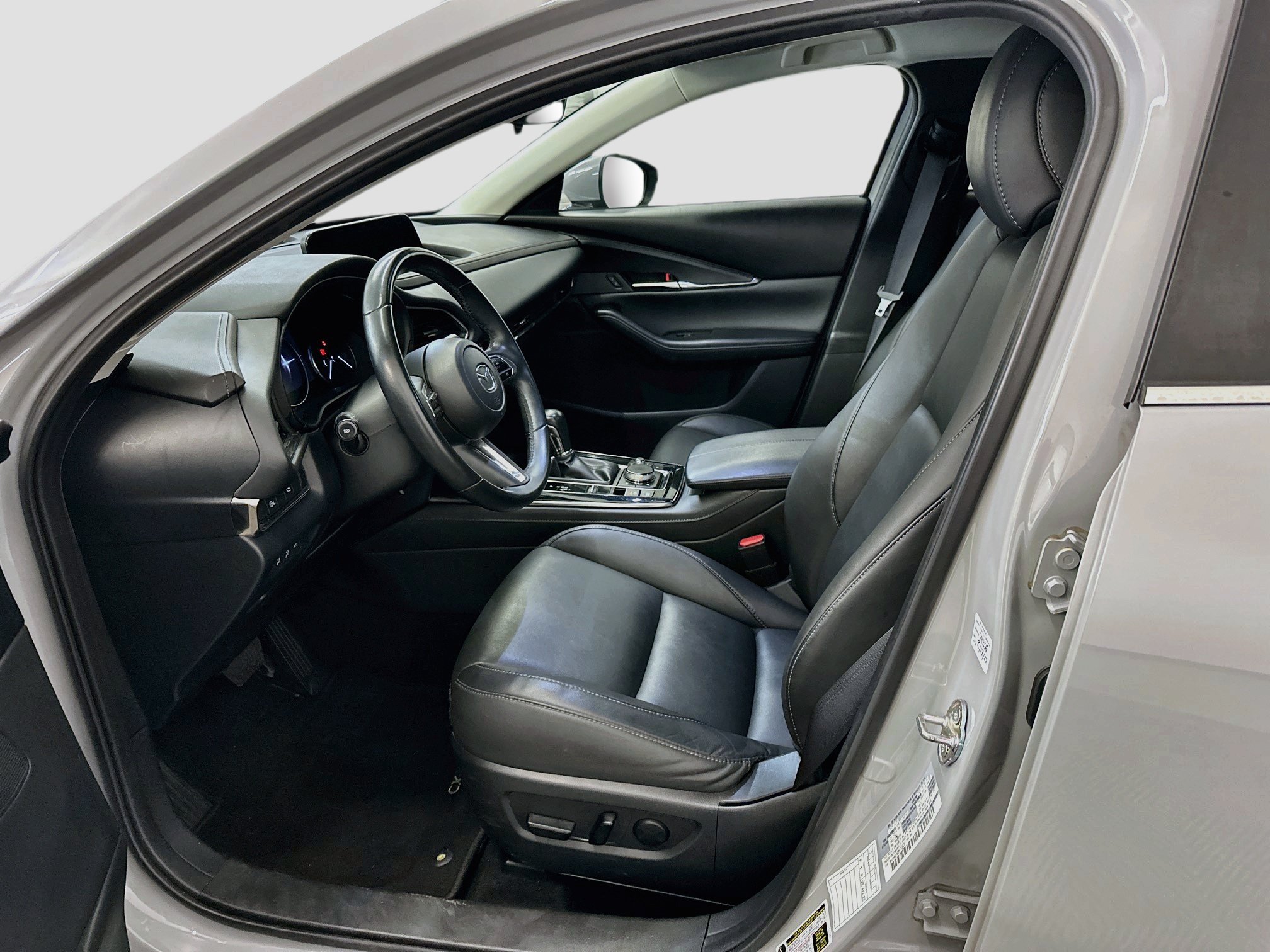 Used 2025 MAZDA CX-30 AWD 2.5 S w/ Preferred Package image 13