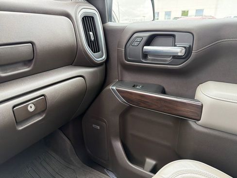 Used 2020 GMC Sierra 1500 SLT w/ SLT Premium Package AWD/4WD image 32