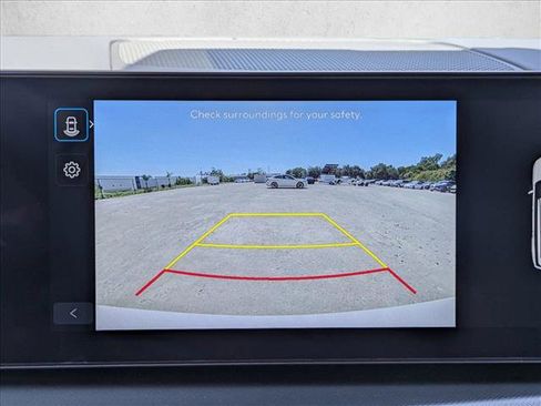New 2026 Hyundai Santa Fe SE FWD image 13