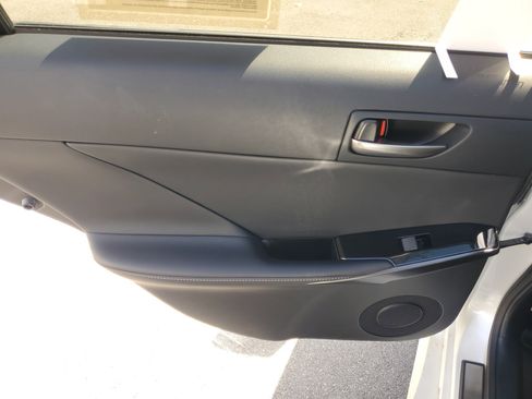 Certified 2023 Lexus IS 300 w/ Comfort Package image 13