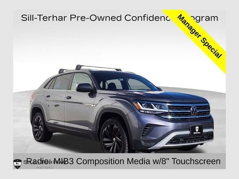 Used 2022 Volkswagen Atlas Cross Sport SE image 1