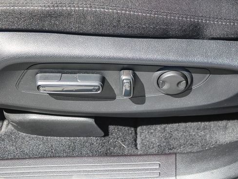 Certified 2026 Honda CR-V EX image 22