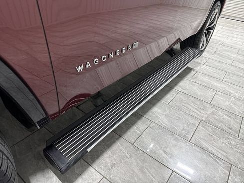 Used 2022 Jeep Wagoneer Series III w/ Premium Group I RWD image 38