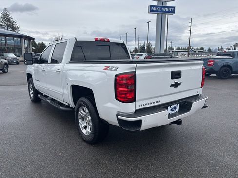 Used 2018 Chevrolet Silverado 1500 LT w/ All Star Edition image 6
