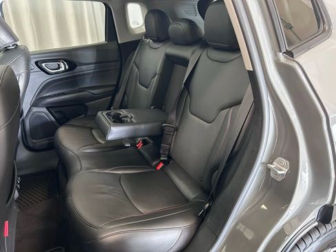 Used 2022 Jeep Compass Trailhawk w/ Trailhawk Elite Group AWD/4WD image 21