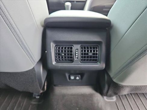 Used 2026 Toyota Camry SE w/ Convenience Package FWD image 16