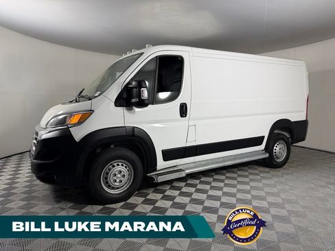 Used 2025 RAM ProMaster 2500 w/ U-Haul Equipment Group FWD image 1