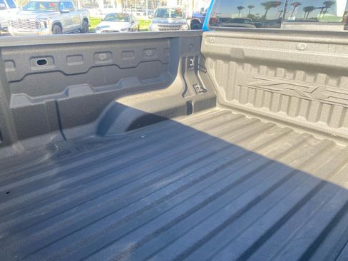 Used 2024 Chevrolet Colorado ZR2 image 31