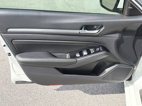 Used 2021 Nissan Altima 2.5 SL image 10