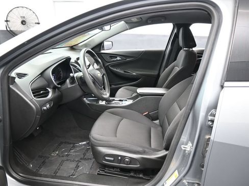 Used 2024 Chevrolet Malibu LT FWD image 10