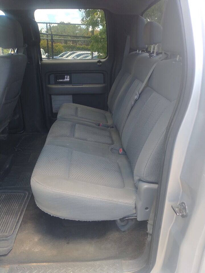 Used 2013 Ford F150 XLT w/ Mid Equipment Group RWD image 16