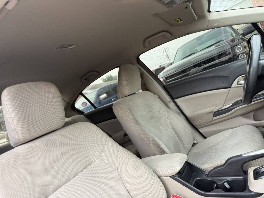 Used 2012 Honda Civic LX image 17