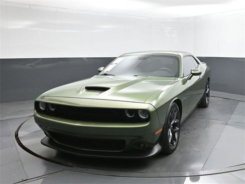 Used 2021 Dodge Challenger R/T w/ Blacktop Package image 27