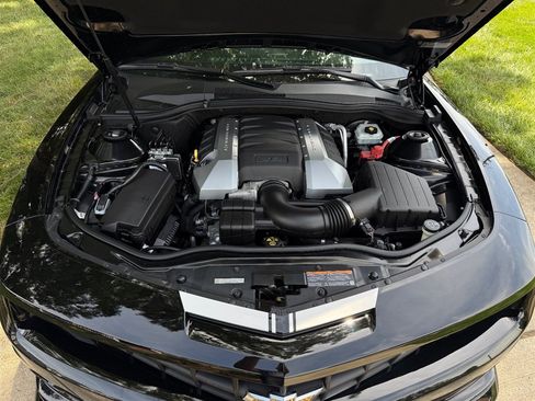 Used 2010 Chevrolet Camaro SS RWD image 63