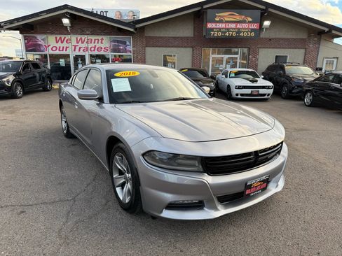 Used 2018 Dodge Charger SXT Plus image 2