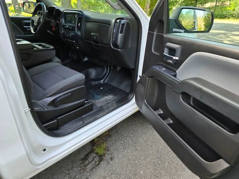 Used 2018 GMC Sierra 1500 2WD Regular Cab image 32