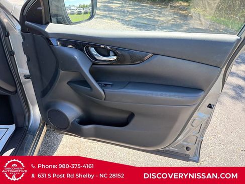 Certified 2019 Nissan Rogue Sport SV w/ Technology Package FWD image 36