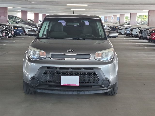 Used 2016 Kia Soul FWD image 2