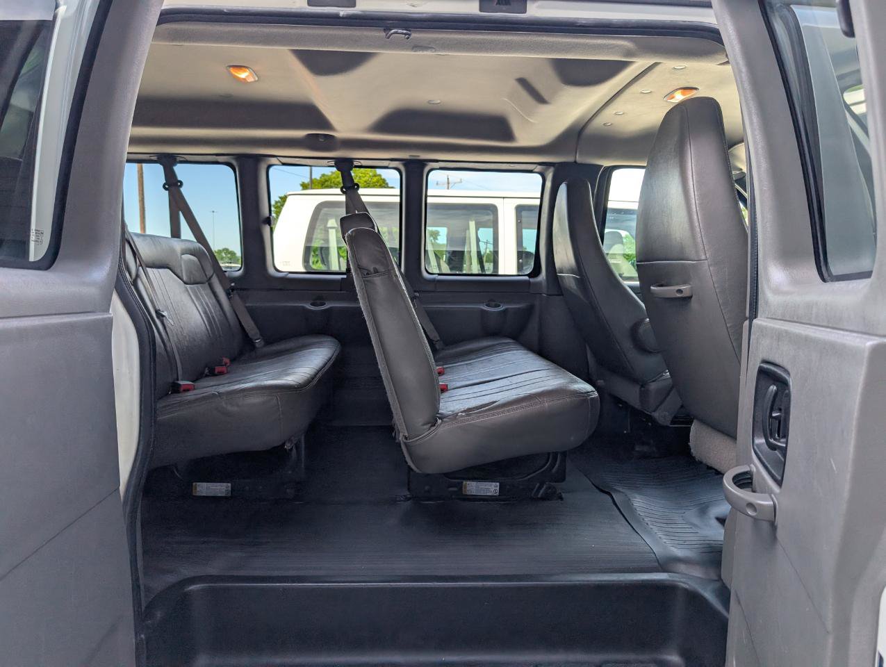 Used 2013 GMC Savana 2500 LS w/ Power Package RWD image 21