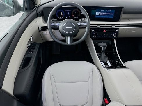 Certified 2025 Hyundai Tucson SEL image 22