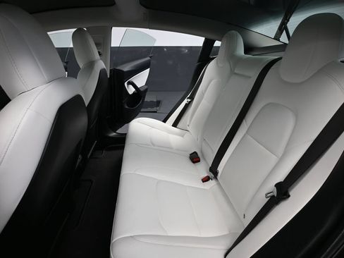 Used 2018 Tesla Model 3 Long Range AWD/4WD image 36