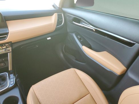 New 2026 Kia Seltos EX w/ EX Sunroof Package image 11