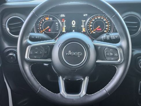 Certified 2023 Jeep Wrangler Sahara w/ LED Lighting Group image 28