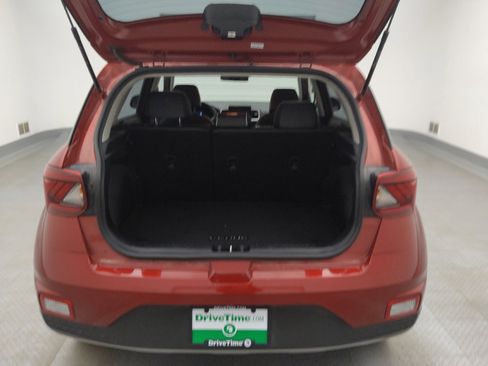 Used 2023 Hyundai Venue Limited w/ Cargo Package image 29