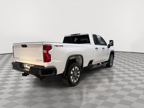 Certified 2025 Chevrolet Silverado 2500 Custom w/ Custom Convenience Package AWD/4WD image 10