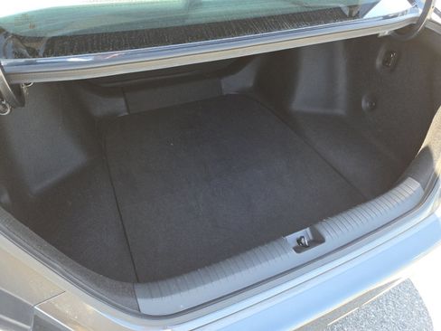 Certified 2025 Honda Accord LX image 19