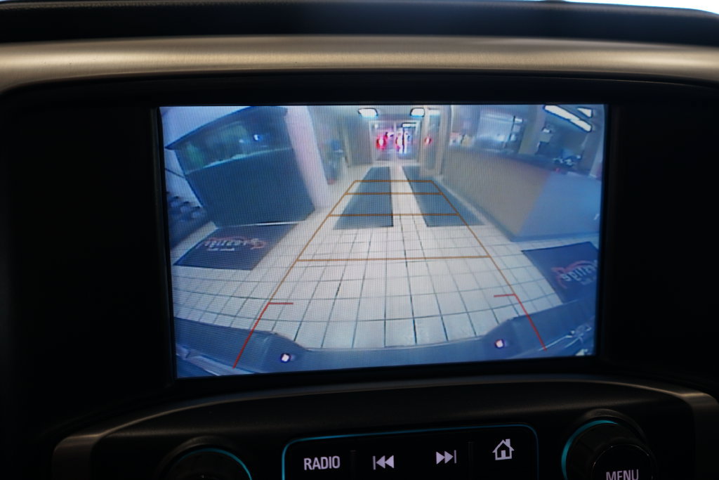 Used 2018 GMC Sierra 1500 SLT AWD/4WD image 9