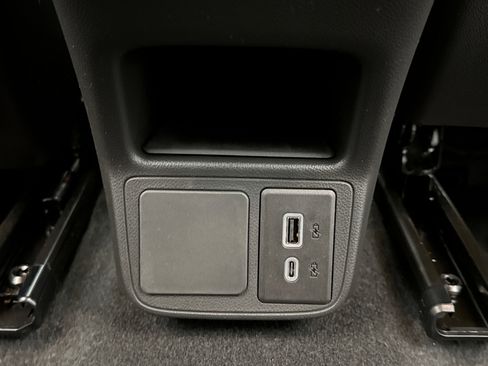 Used 2026 Buick Encore GX Sport Touring w/ Comfort Package image 19