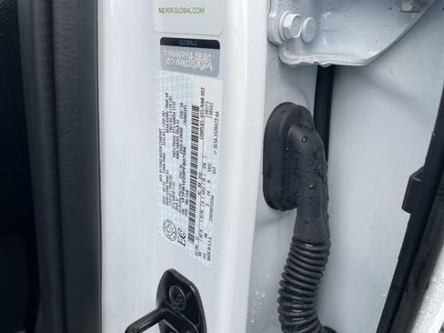 Used 2023 Ford F150 Lariat w/ Equipment Group 502A High AWD/4WD image 19
